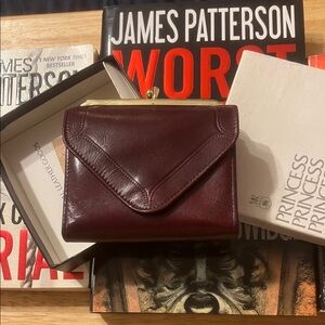 Women's Kiss-Lock Leather Cosmetic Clutch in Deep Burgundy